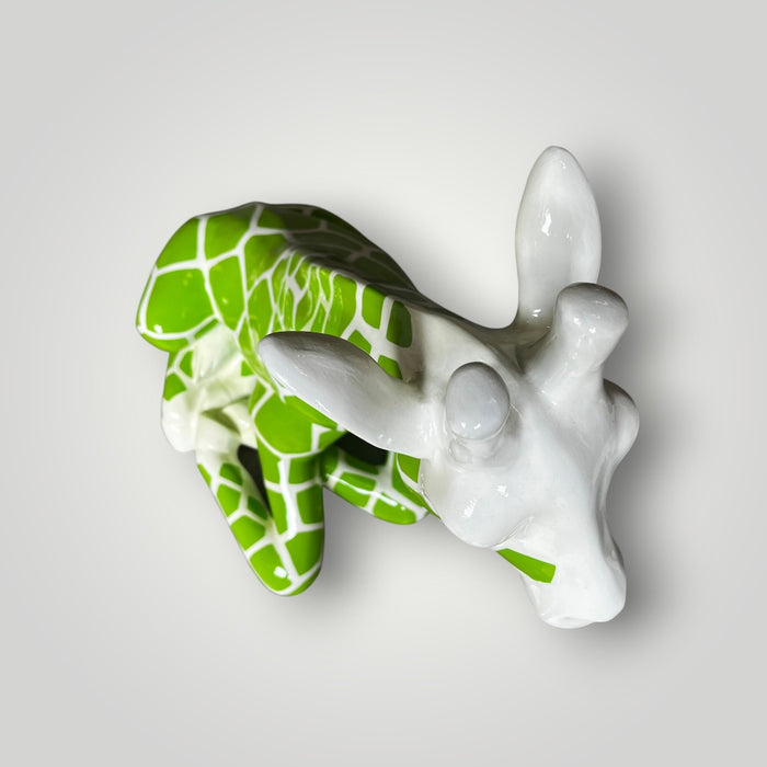 Statua giraffa decorativa verde lucida