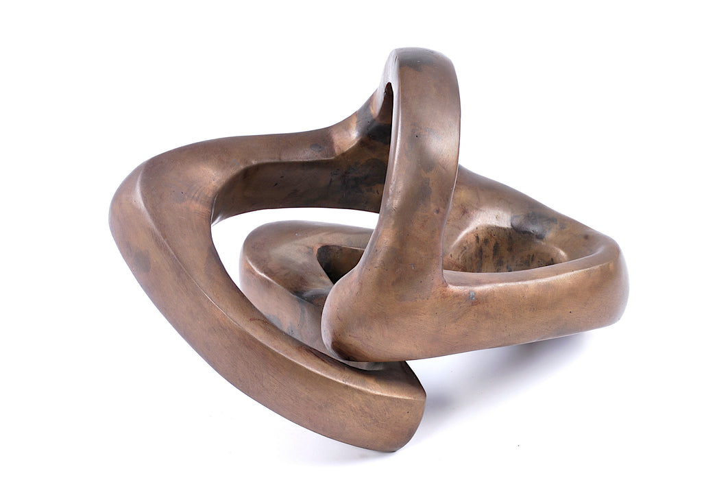 scultura bronzo nodo astratta